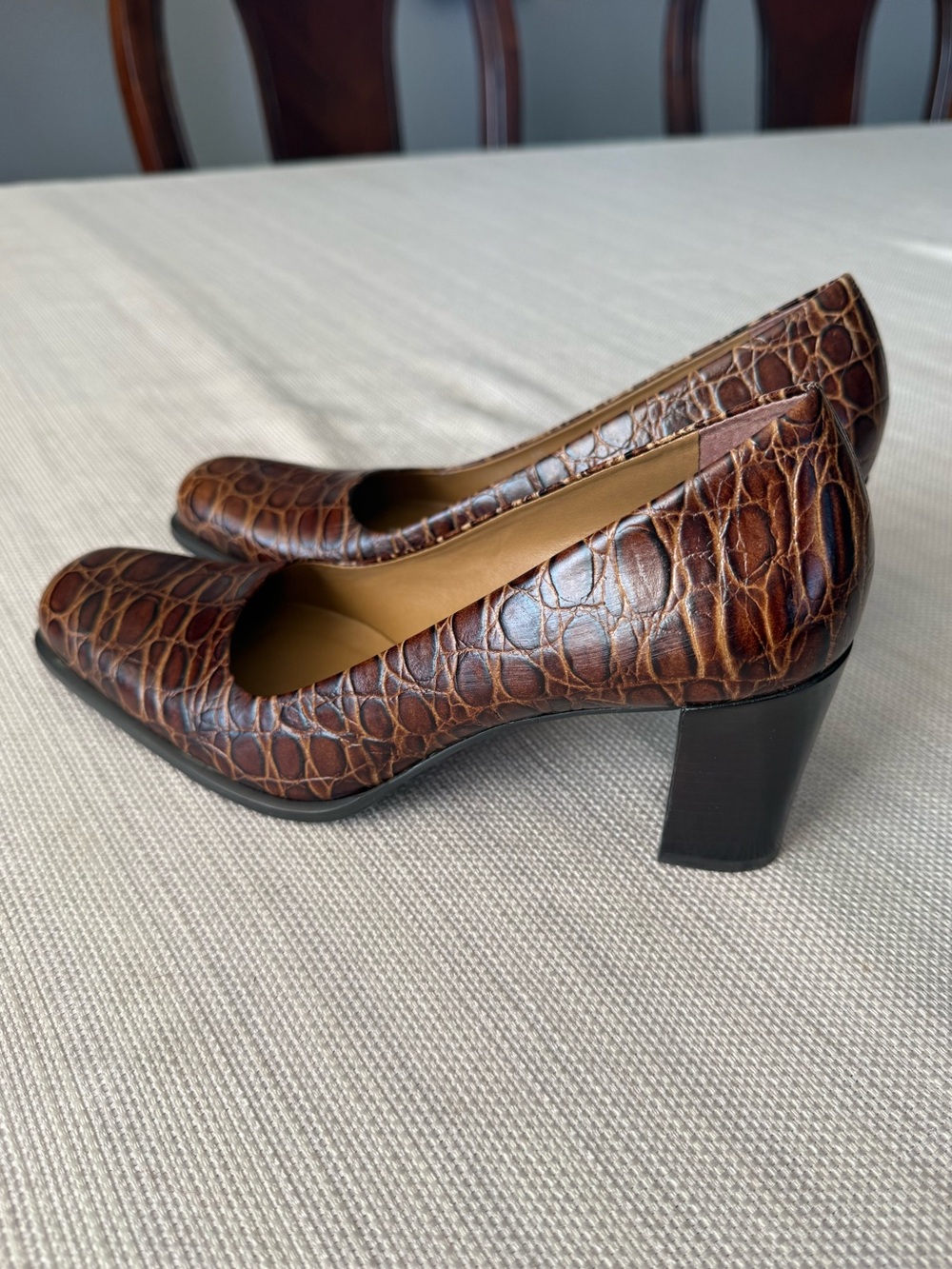 Franco Sarto Croc-Embossed Brown Leather Block Heels - Picture 4 of 11
